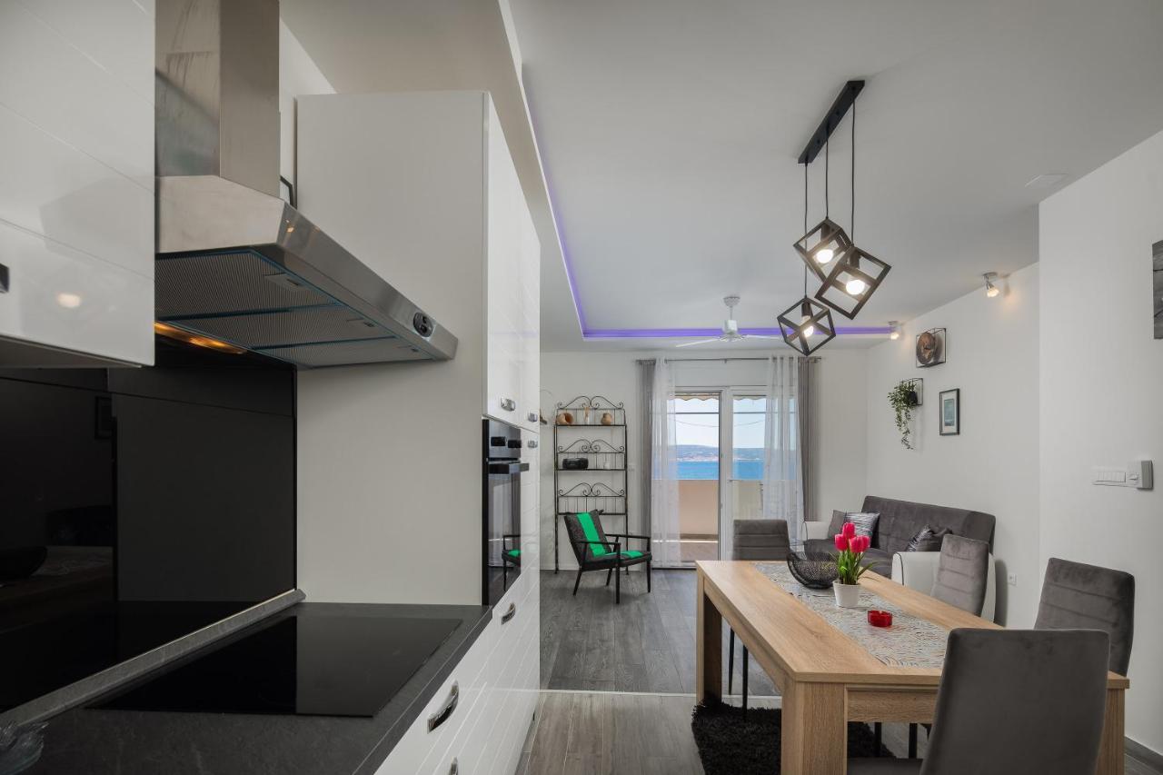Seaside Deluxe Apartment Jesenice  Bagian luar foto